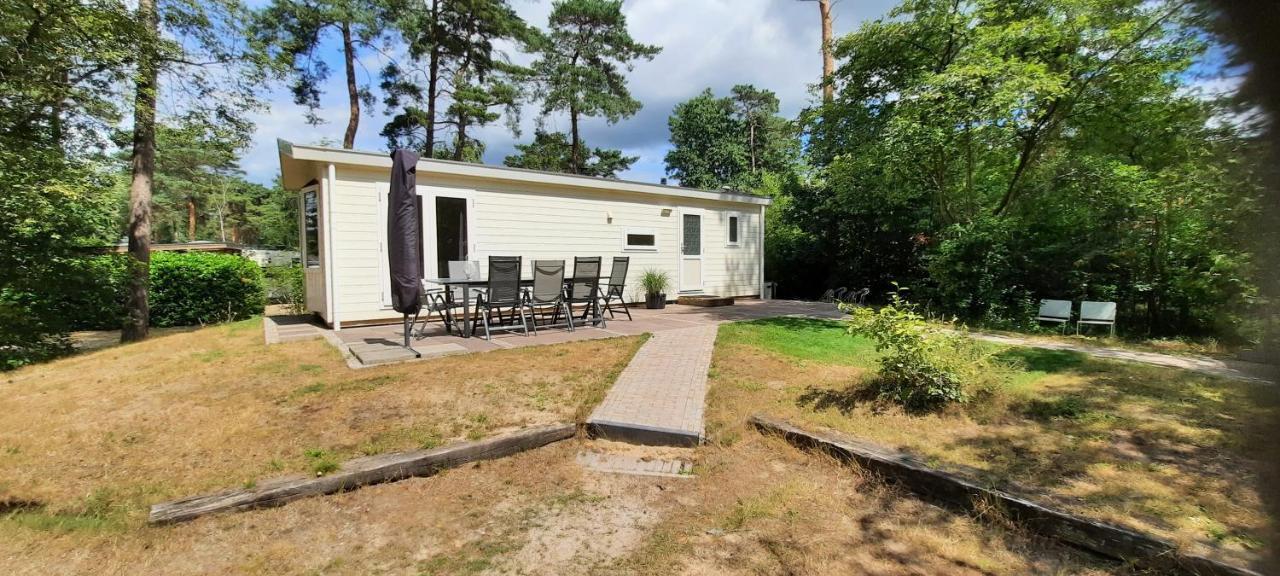 Chalet Op Bosrijk Familiepark Hotel Raalte Exterior photo